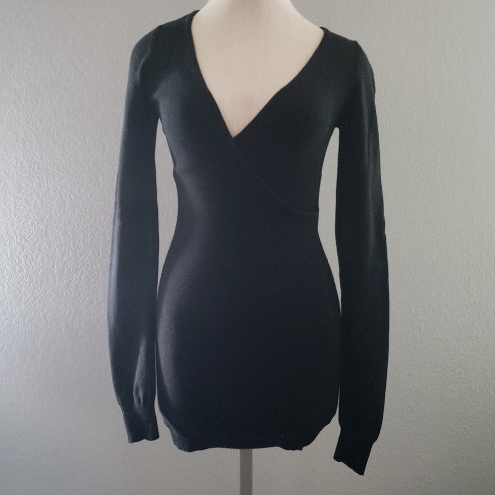Black asymmetric long shirt